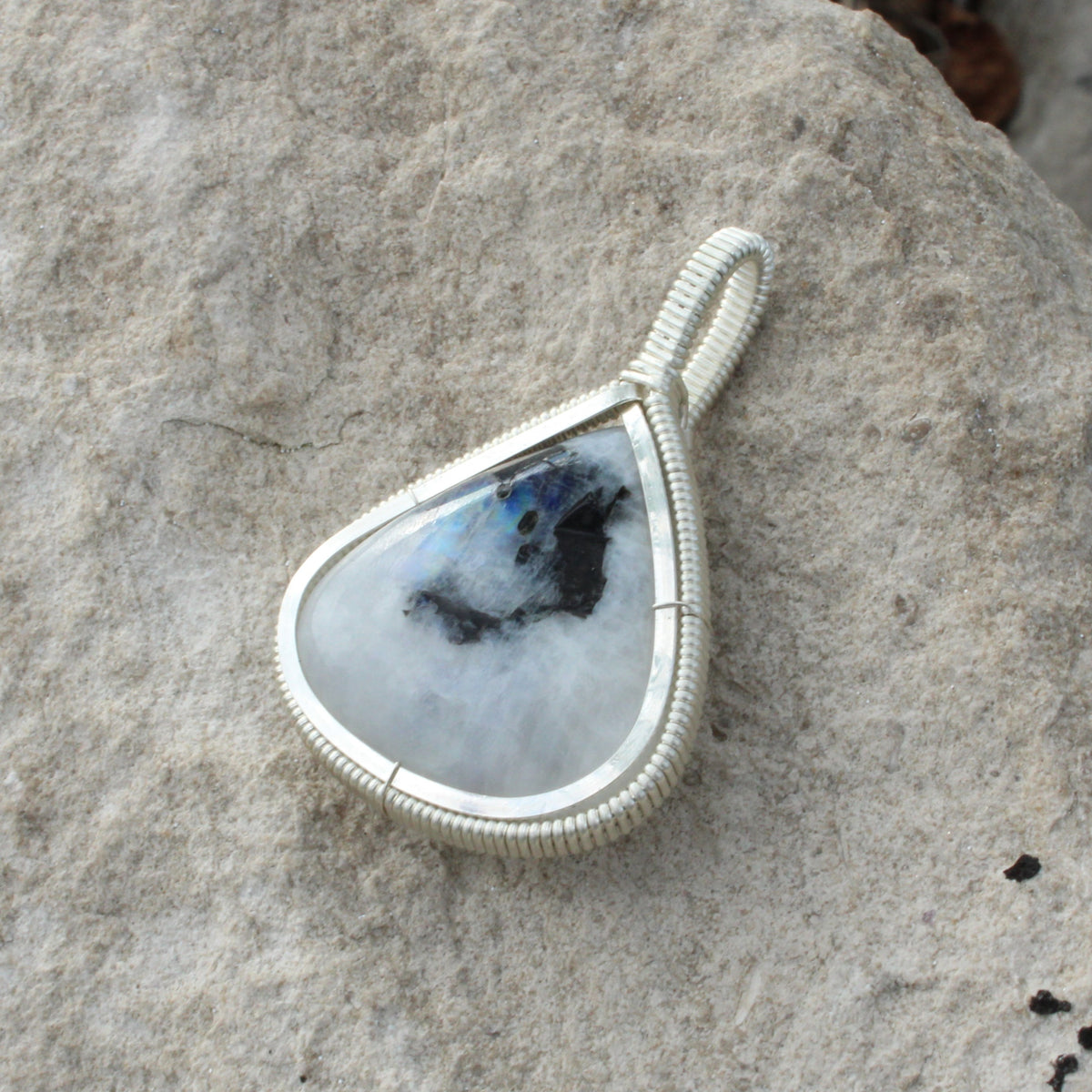 Rainbow Moonstone - Little Elegant