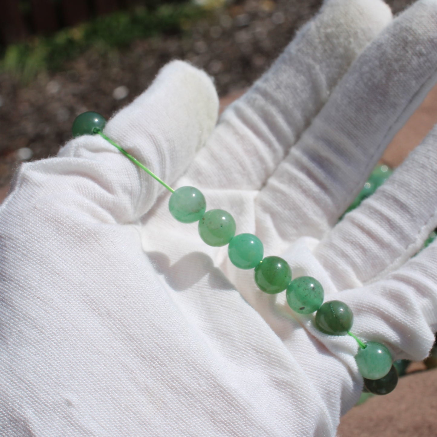Elegant Green Aventurine Bracelet with Smooth Polished Beads for Positive Energy and Style