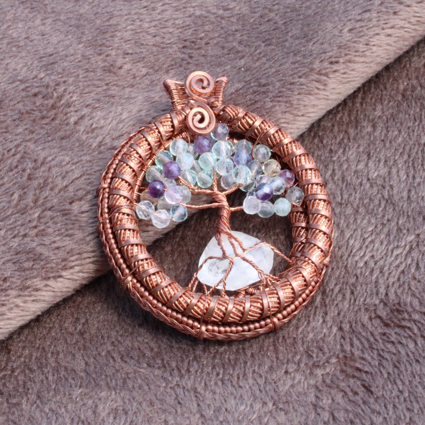 Reversable fluorite tree of life pendant