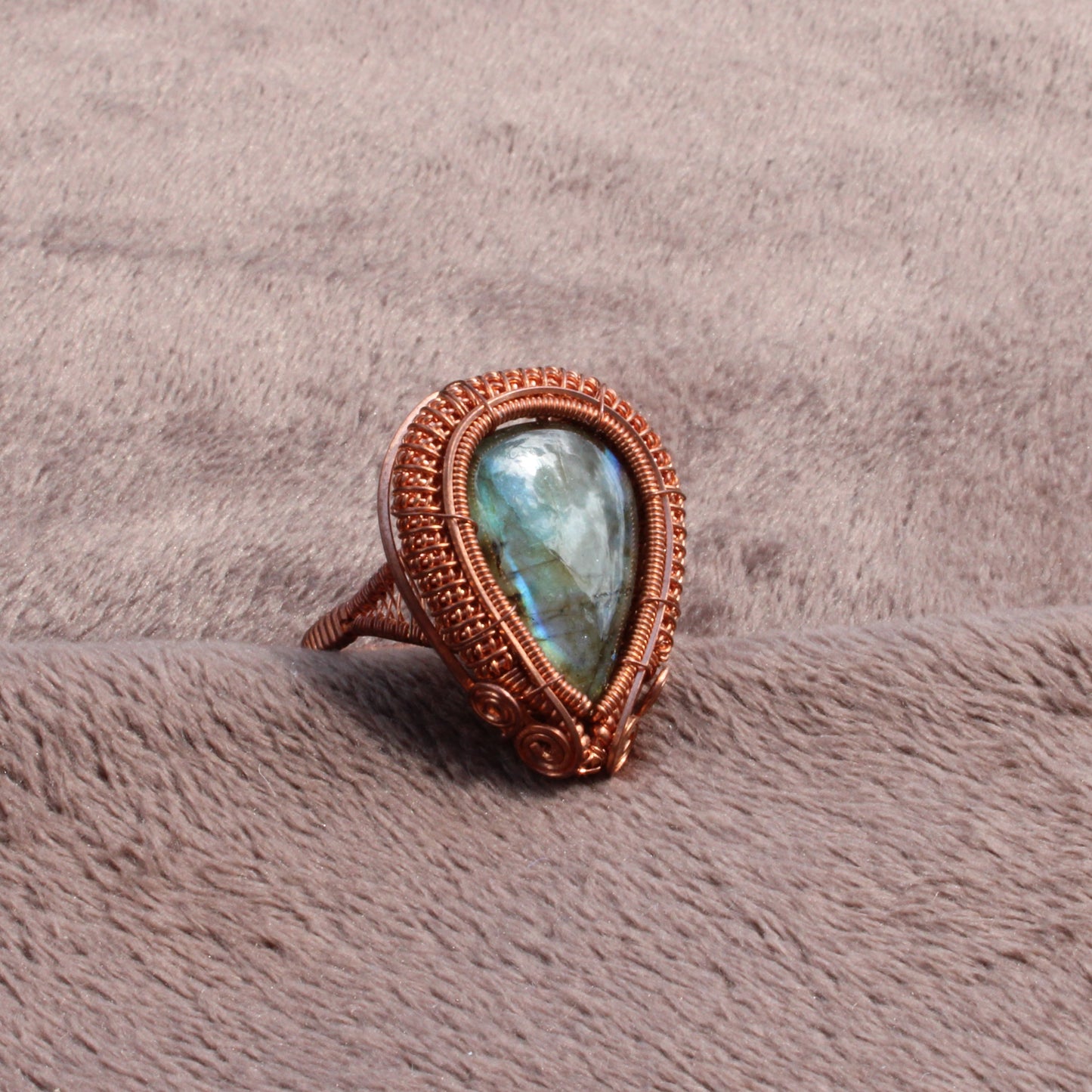 Labradorite Copper ring