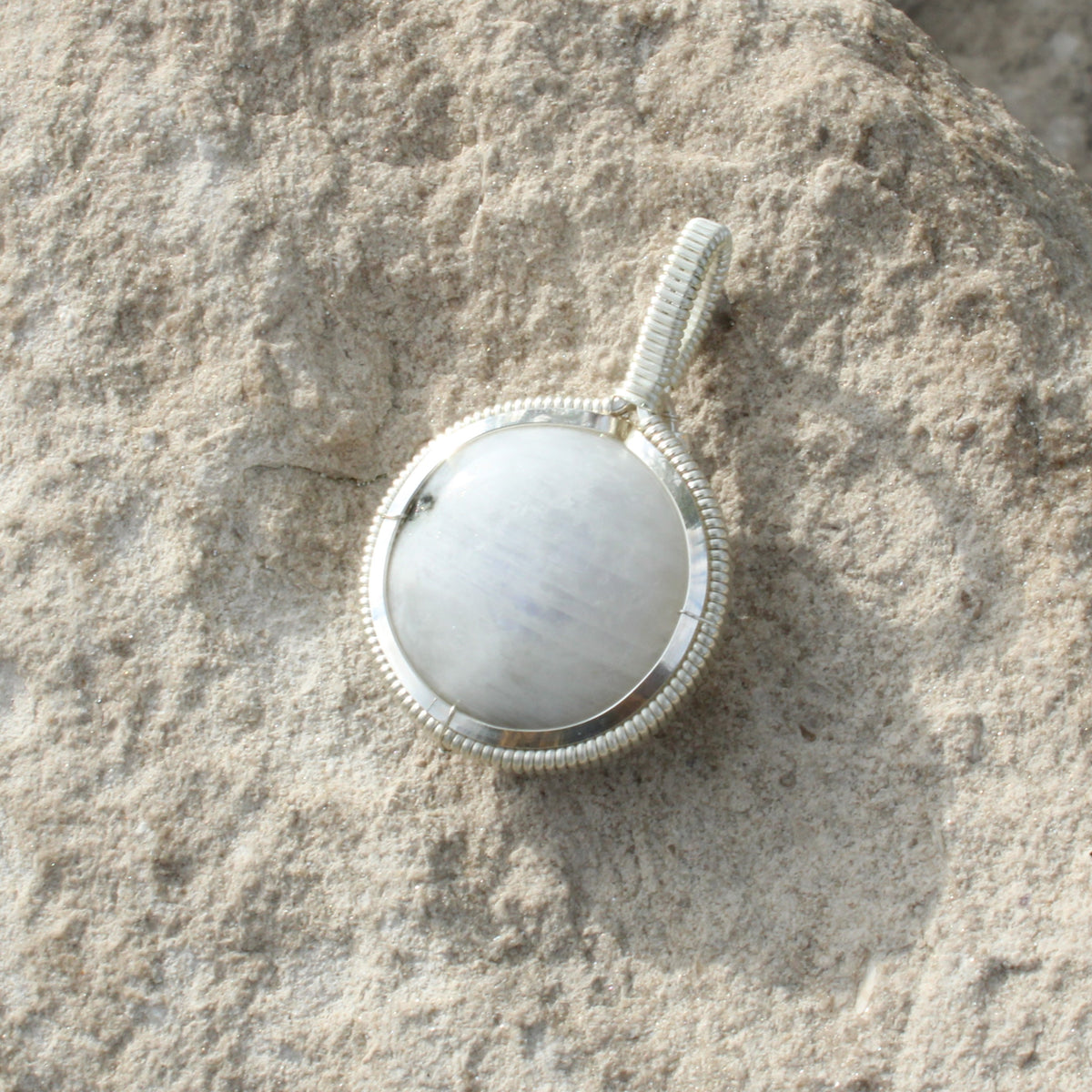 Rainbow Moonstone - Little Elegant