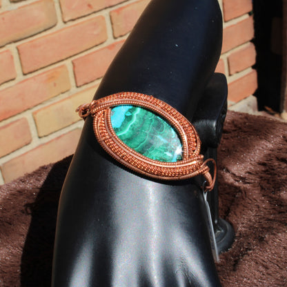 Chrysocolla Malachite Bracelet crafted with copper wire and a stunning green stone centerpiece