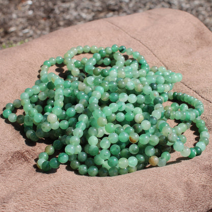 Green Aventurine Bracelet made of smooth round beads in various green shades for stylish fashion wear