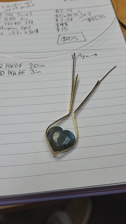 Blue flash labradorite heart pendant set in 14k gold-fill