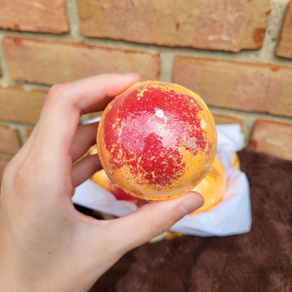 Autumn harvest 6 oz bath bomb - Limited Seasonal Inventory