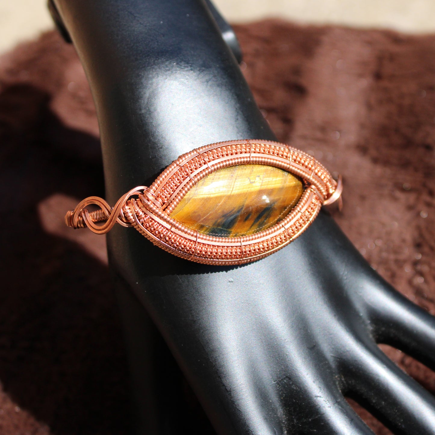 Handcrafted Tiger Eye Bracelet with Copper Wire Design, Perfect for Personal Style or Gift